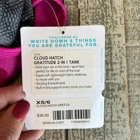 ATHLETA GIRL Cloud Hatch Gratitude 2 in 1 Tank size: XS NWT - Picture 6 of 6